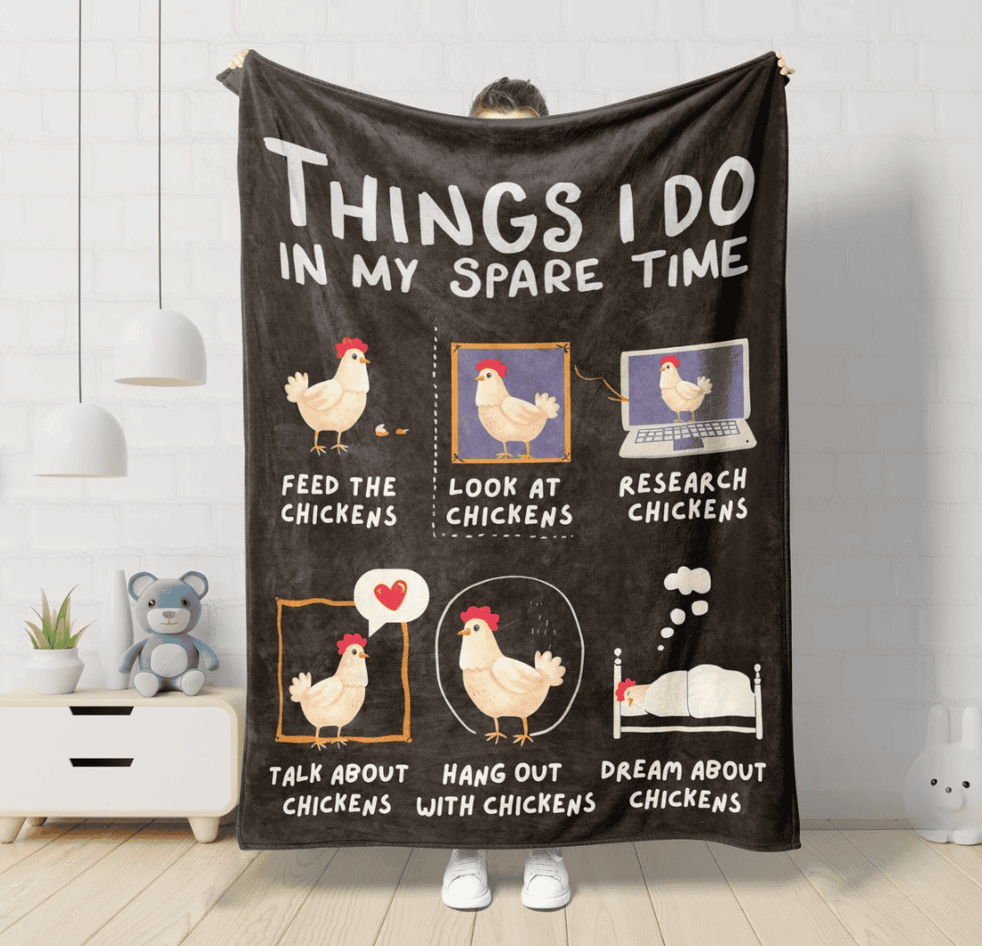 a black throw blanket with the words: Things I do in my spare time. 6 photos of funny chickens with words below each